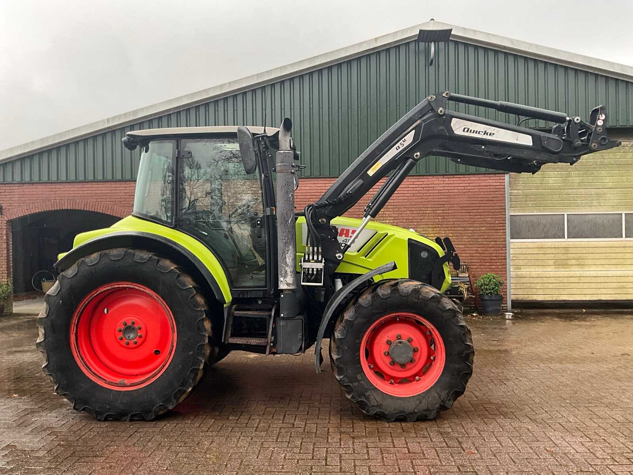 2011 CLAAS ARION 420 FOUR-WHEEL DRIVE FARM TRACTOR WITH FRONT LOADER - Traktor: slika 5 2011 CLAAS ARION 420 FOUR-WHEEL DRIVE FARM TRACTOR WITH FRONT LOADER - Traktor: slika 5