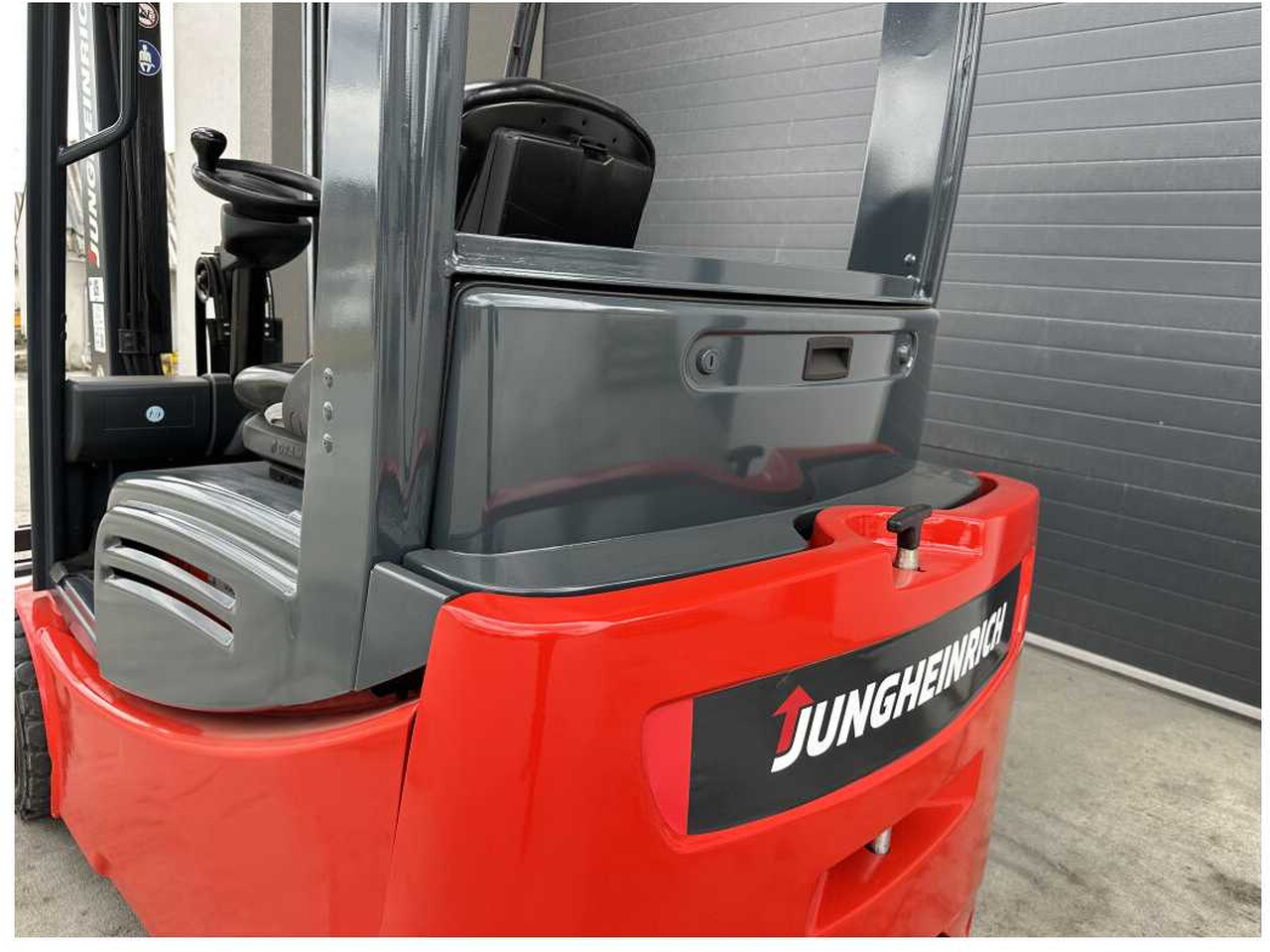2012 JUNGHEINRICH EFG 220 FORKLIFT TRUCKS - Viličar: slika 3 2012 JUNGHEINRICH EFG 220 FORKLIFT TRUCKS - Viličar: slika 3