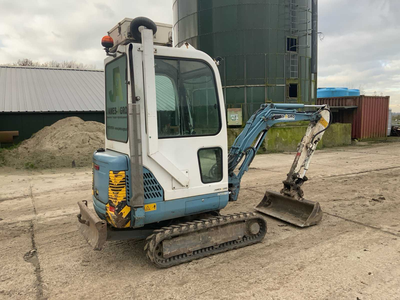 2013 TAKEUCHI TB016 MINI EXCAVATOR - Mini bager: slika 5 2013 TAKEUCHI TB016 MINI EXCAVATOR - Mini bager: slika 5