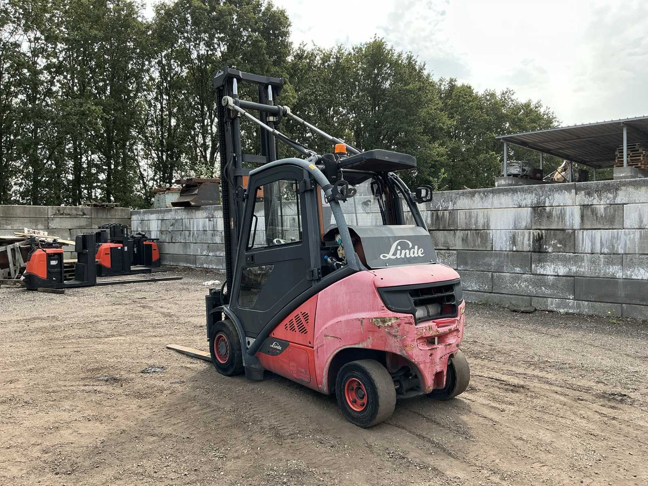 2016 LINDE H30 FORKLIFT - Viličar: slika 3 2016 LINDE H30 FORKLIFT - Viličar: slika 3