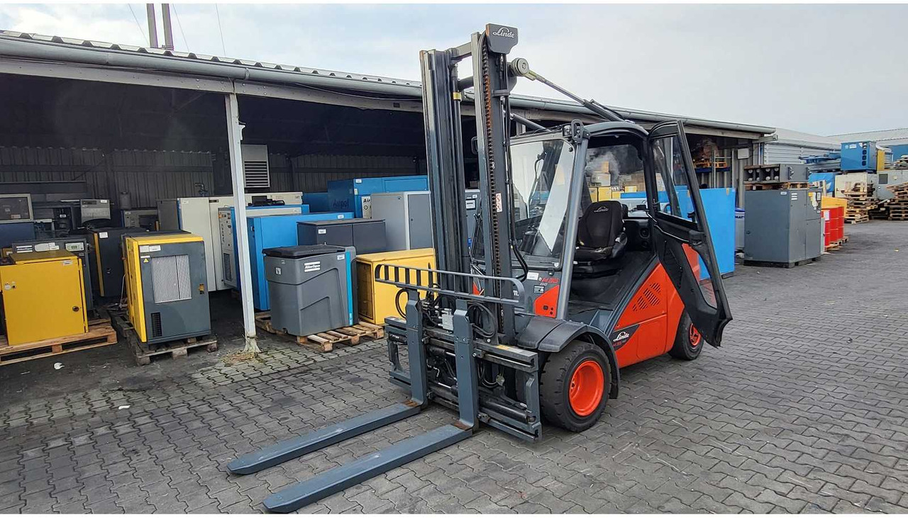 2016 LINDE H35T-02 FORKLIFT TRUCKS - Viličar: slika 2 2016 LINDE H35T-02 FORKLIFT TRUCKS - Viličar: slika 2