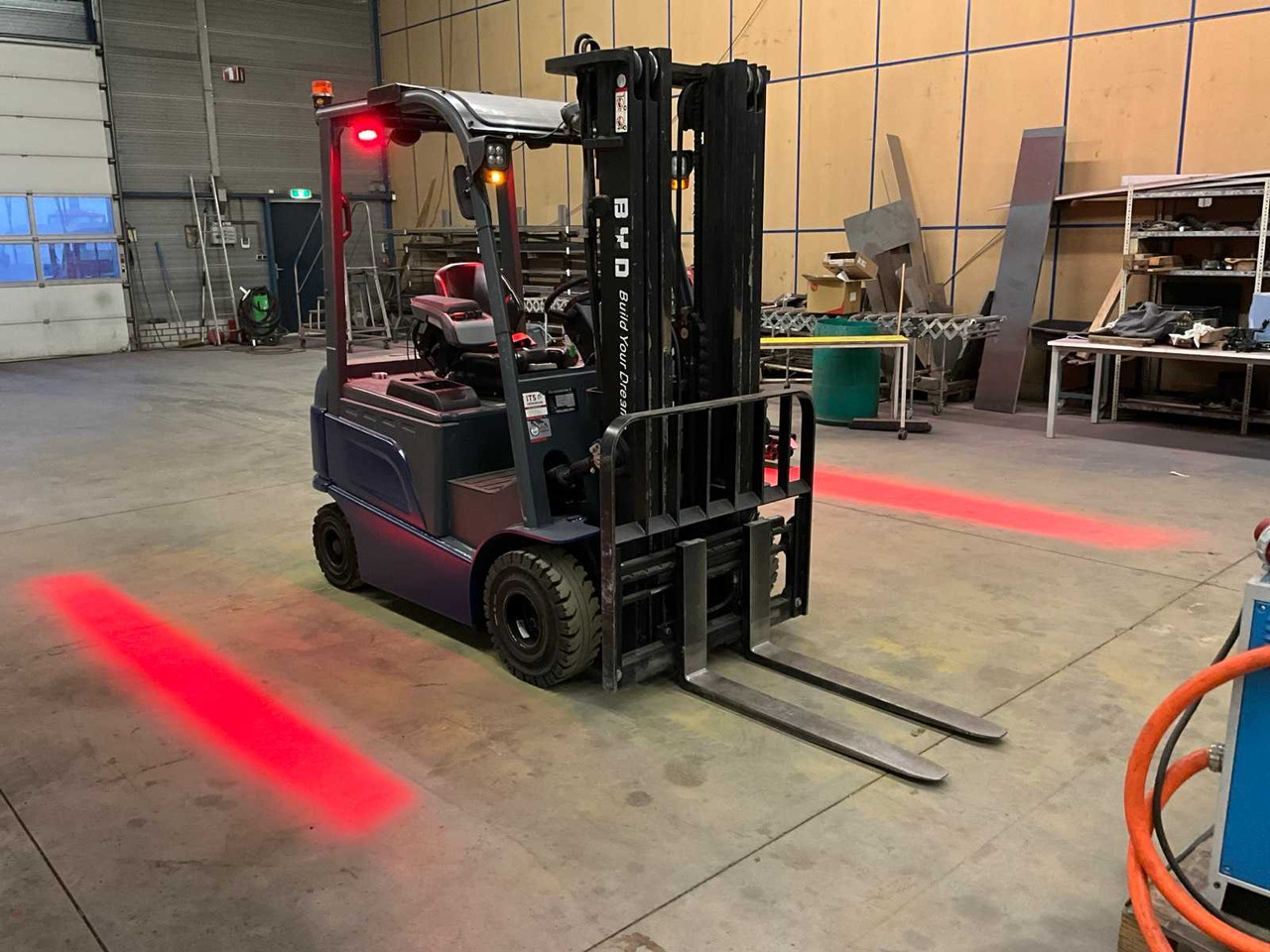 2017 BYD ECB25B FORKLIFT - Viličar: slika 3 2017 BYD ECB25B FORKLIFT - Viličar: slika 3