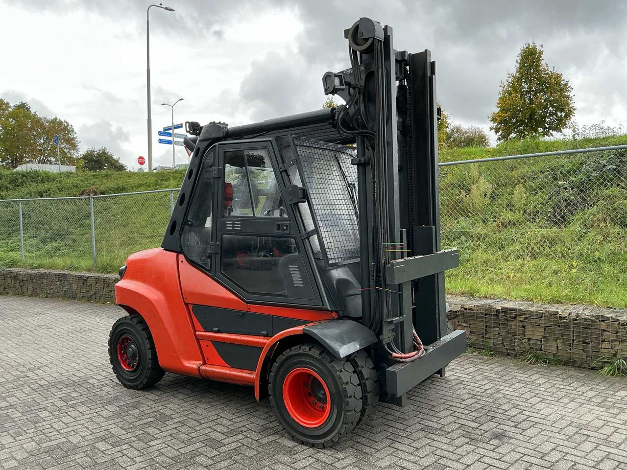 2017 FENWICK-LINDE H80D-03/900 FORKLIFT - Viličar: slika 1 2017 FENWICK-LINDE H80D-03/900 FORKLIFT - Viličar: slika 1
