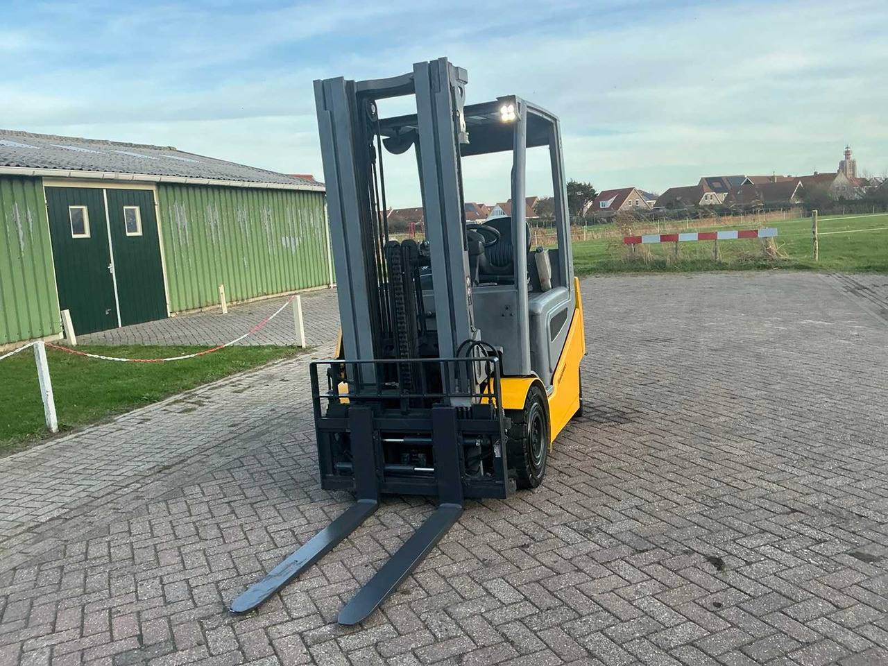 2017 JUNGHEINRICH EFG 425K FORKLIFT - Viličar: slika 2 2017 JUNGHEINRICH EFG 425K FORKLIFT - Viličar: slika 2