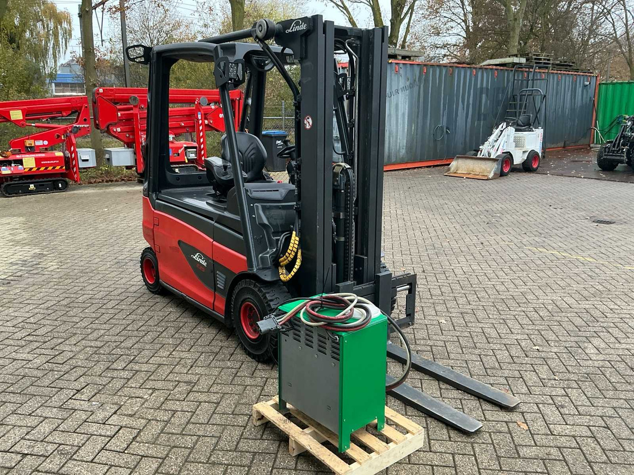 Viličar 2017 LINDE E25L-01 FORKLIFT TRUCK: slika 7 Viličar 2017 LINDE E25L-01 FORKLIFT TRUCK: slika 7