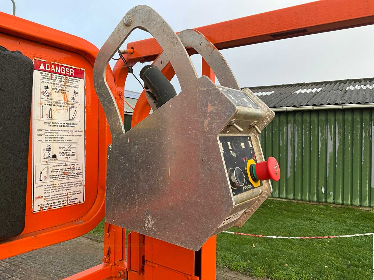 Dvižna ploščad 2017 SNORKEL S3219E AERIAL WORK PLATFORM: slika 7 Dvižna ploščad 2017 SNORKEL S3219E AERIAL WORK PLATFORM: slika 7