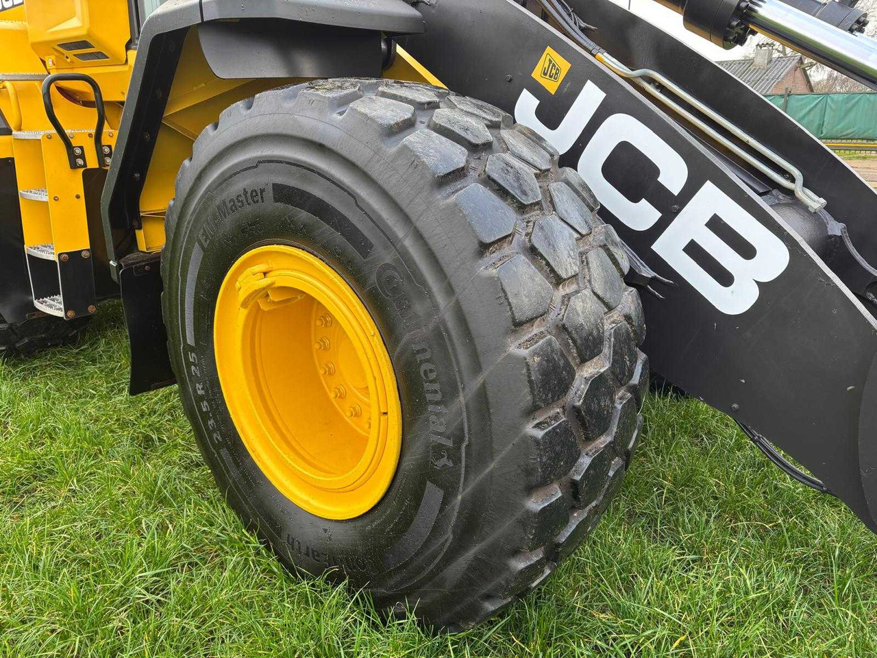 Kolesni nakladalec 2018 JCB 437 SHOVEL: slika 32 Kolesni nakladalec 2018 JCB 437 SHOVEL: slika 32