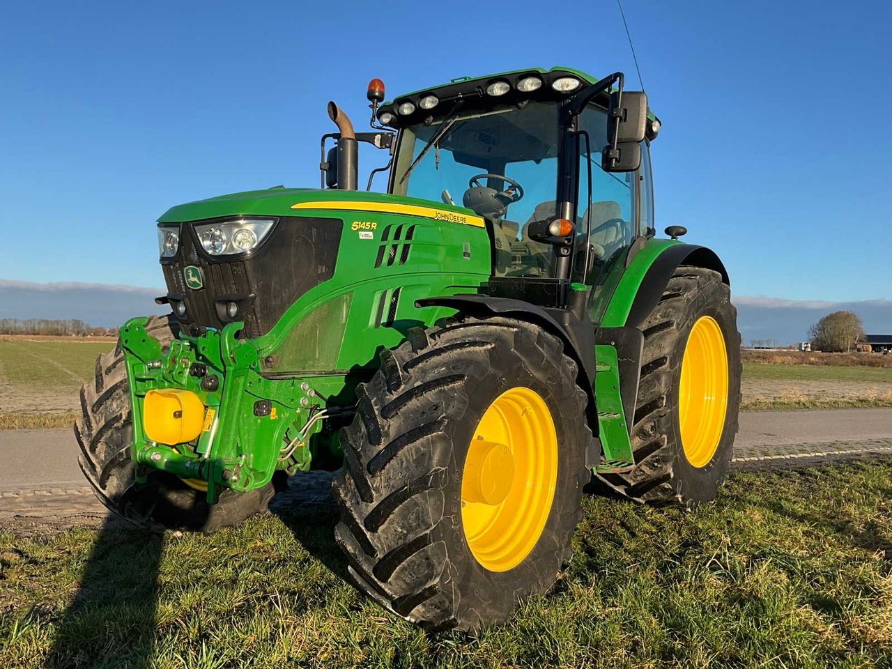 2018 JOHN DEERE 6145 R AUTOPOWER FOUR WHEEL DRIVE FARM TRACTOR - Traktor: slika 2 2018 JOHN DEERE 6145 R AUTOPOWER FOUR WHEEL DRIVE FARM TRACTOR - Traktor: slika 2