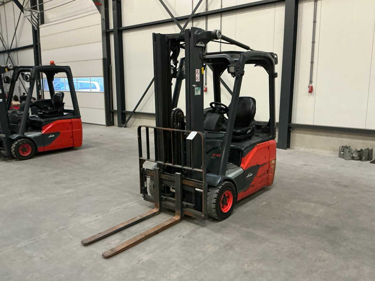 2018 LINDE E14-02 FORKLIFT - Viličar: slika 2 2018 LINDE E14-02 FORKLIFT - Viličar: slika 2