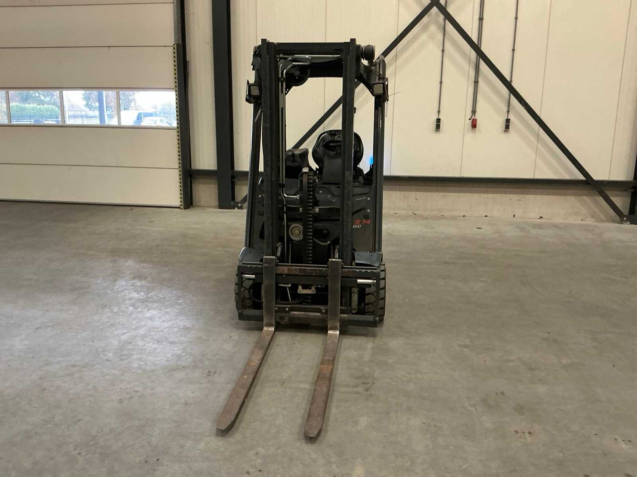 2018 LINDE E14-02 LI-ION FORKLIFT TRUCK - Viličar: slika 4 2018 LINDE E14-02 LI-ION FORKLIFT TRUCK - Viličar: slika 4