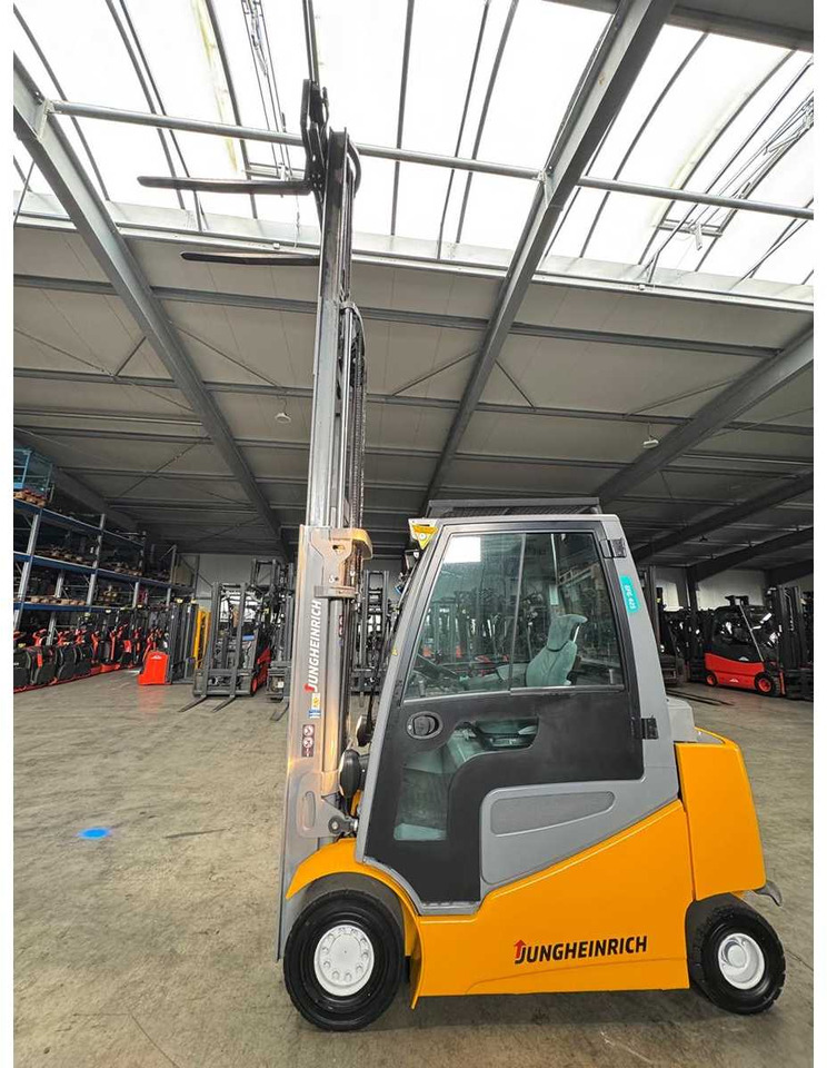 2019 SERVICE + UVV 09/2026 JUNGHEINRICH EFG425 EVO 2,500KG TRIPLEX ELECTRIC FORKLIFT 3RD + 4TH VALVE 7,821 HOURS - Viličar: slika 4 2019 SERVICE + UVV 09/2026 JUNGHEINRICH EFG425 EVO 2,500KG TRIPLEX ELECTRIC FORKLIFT 3RD + 4TH VALVE 7,821 HOURS - Viličar: slika 4
