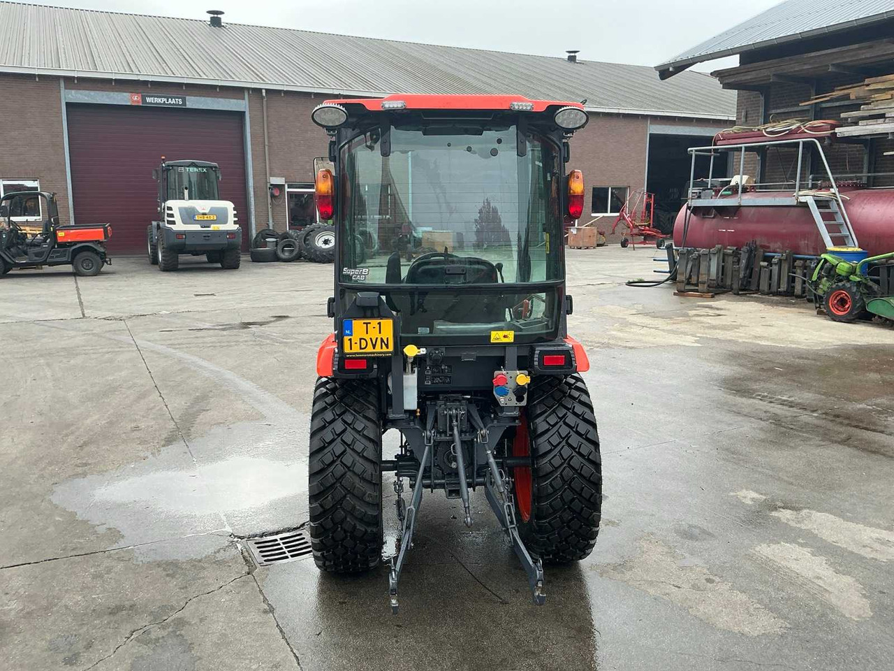 2022 KUBOTA B2261 FOUR WHEEL DRIVE FARM TRACTOR - Traktor: slika 3 2022 KUBOTA B2261 FOUR WHEEL DRIVE FARM TRACTOR - Traktor: slika 3