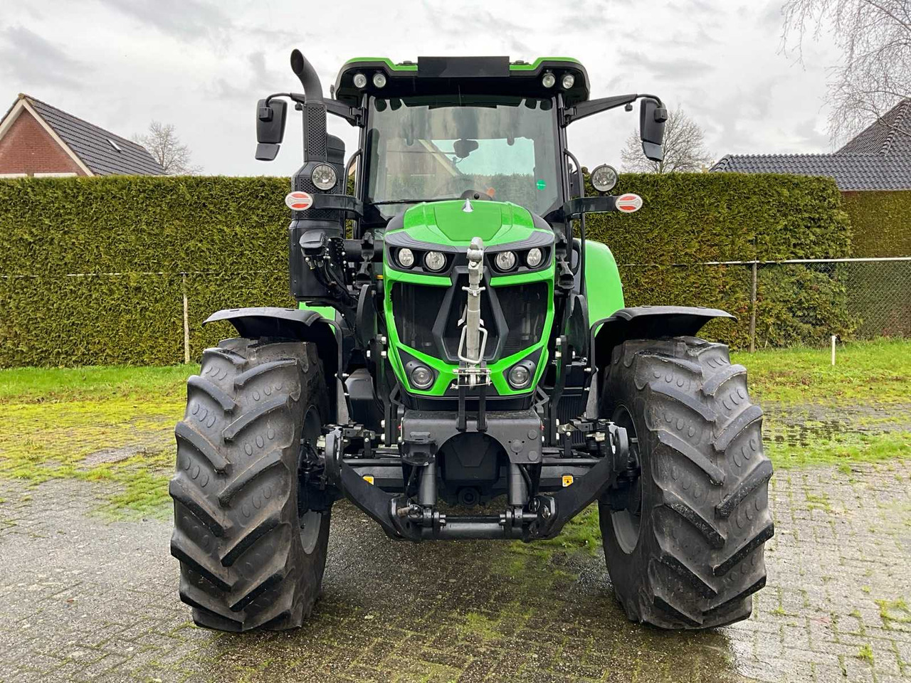 2023 DEUTZ-FAHR 6125 C TTV VARIO ALL-WHEEL DRIVE FARM TRACTOR - Traktor: slika 3 2023 DEUTZ-FAHR 6125 C TTV VARIO ALL-WHEEL DRIVE FARM TRACTOR - Traktor: slika 3