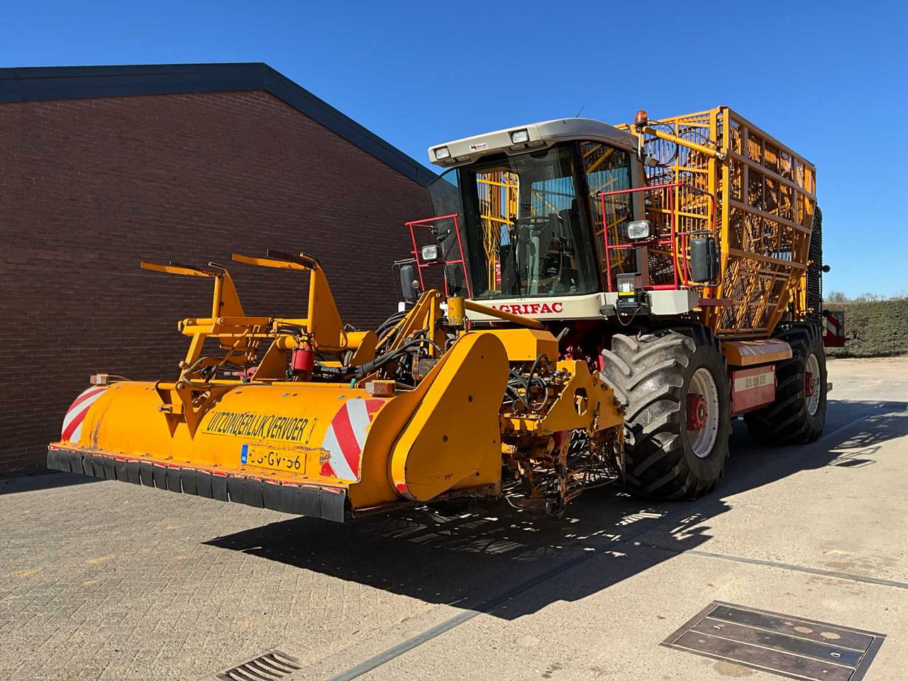 Agrifac ZA 215 EH - Kombajn za peso: slika 1 Agrifac ZA 215 EH - Kombajn za peso: slika 1