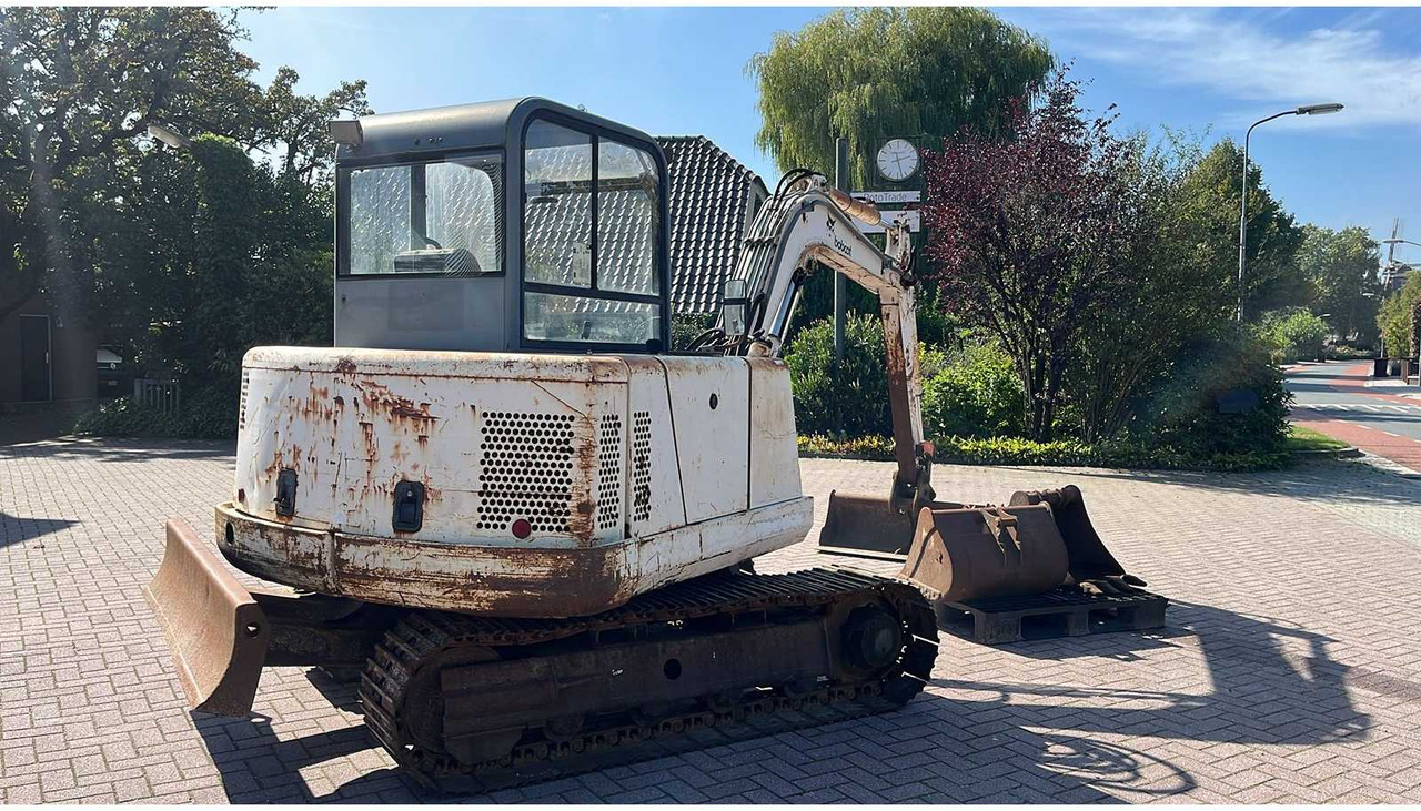 Bobcat X335 - Bager goseničar: slika 4 Bobcat X335 - Bager goseničar: slika 4