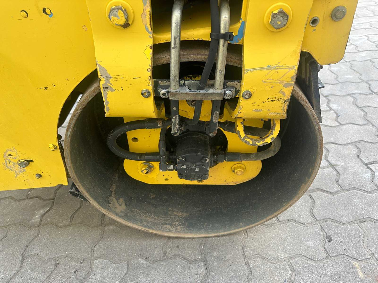 Cestni valjar Bomag BW80AD-5: slika 27