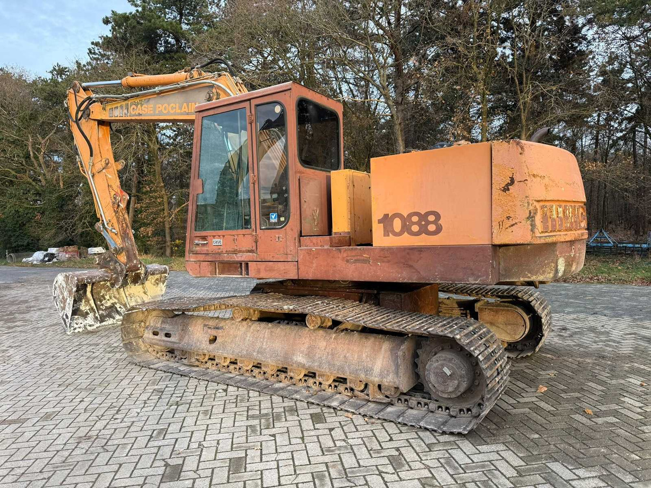 CASE - 1088 - TRACKED EXCAVATOR - Bager: slika 2 CASE - 1088 - TRACKED EXCAVATOR - Bager: slika 2