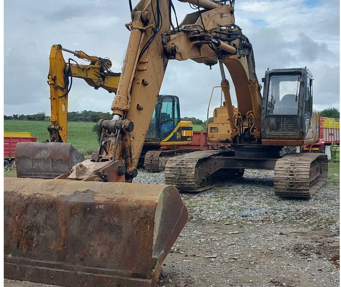 CASE - 1999 - 210 - CRAWLER EXCAVATOR - Bager: slika 1 CASE - 1999 - 210 - CRAWLER EXCAVATOR - Bager: slika 1