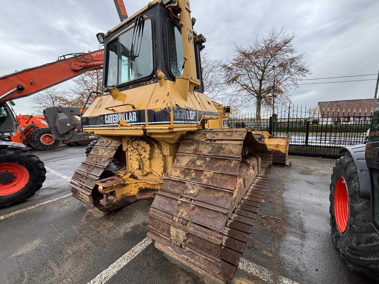 CATERPILLAR - 1997 - D5H - BULLDOZER - Buldožer: slika 4 CATERPILLAR - 1997 - D5H - BULLDOZER - Buldožer: slika 4