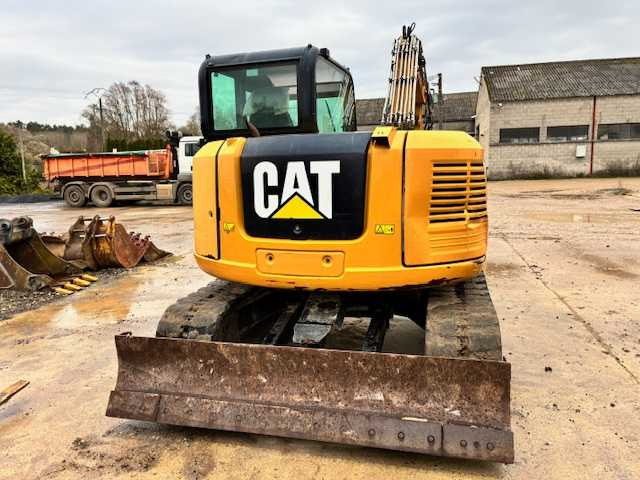 CATERPILLAR - 2017 - 308 E2CR - CRAWLER EXCAVATOR - Bager: slika 2 CATERPILLAR - 2017 - 308 E2CR - CRAWLER EXCAVATOR - Bager: slika 2