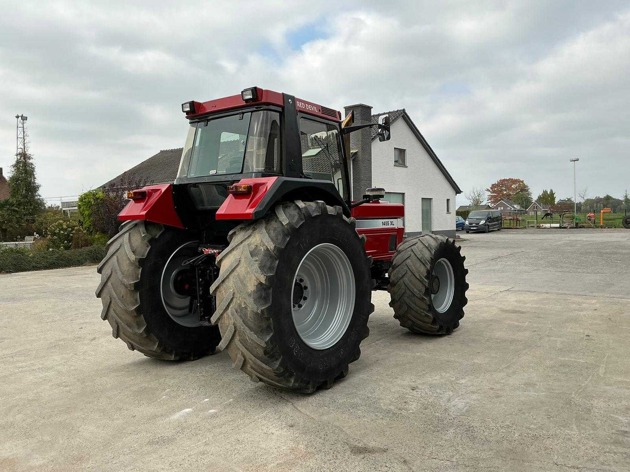 Case IH 1455XL - Traktor: slika 5 Case IH 1455XL - Traktor: slika 5
