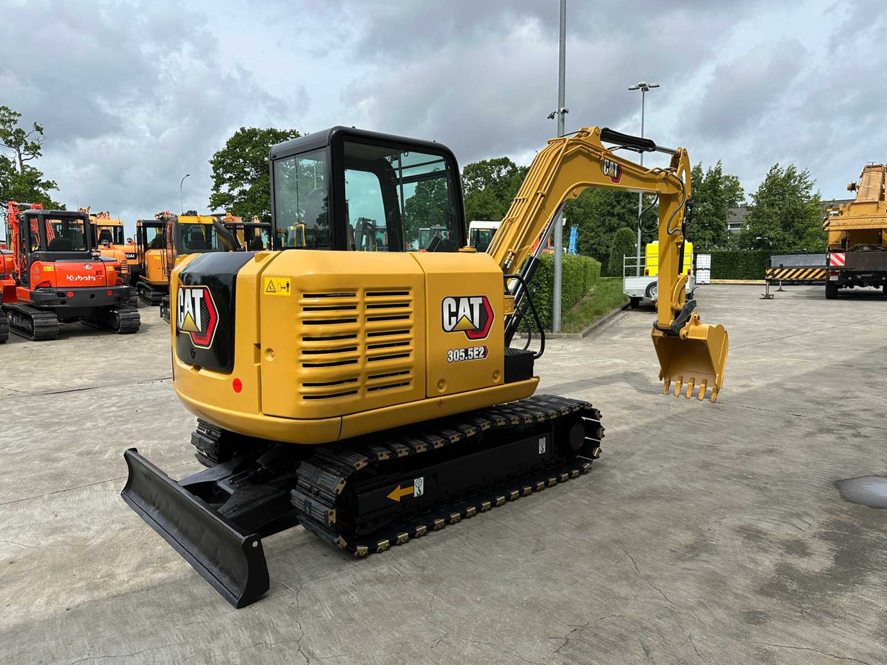 Caterpillar 305.5E2 - Bager goseničar: slika 4 Caterpillar 305.5E2 - Bager goseničar: slika 4