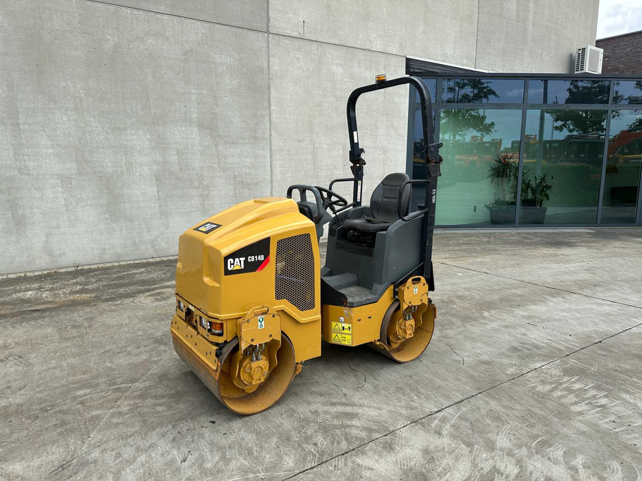 Caterpillar CB14 CB14B - Cestni valjar: slika 1 Caterpillar CB14 CB14B - Cestni valjar: slika 1