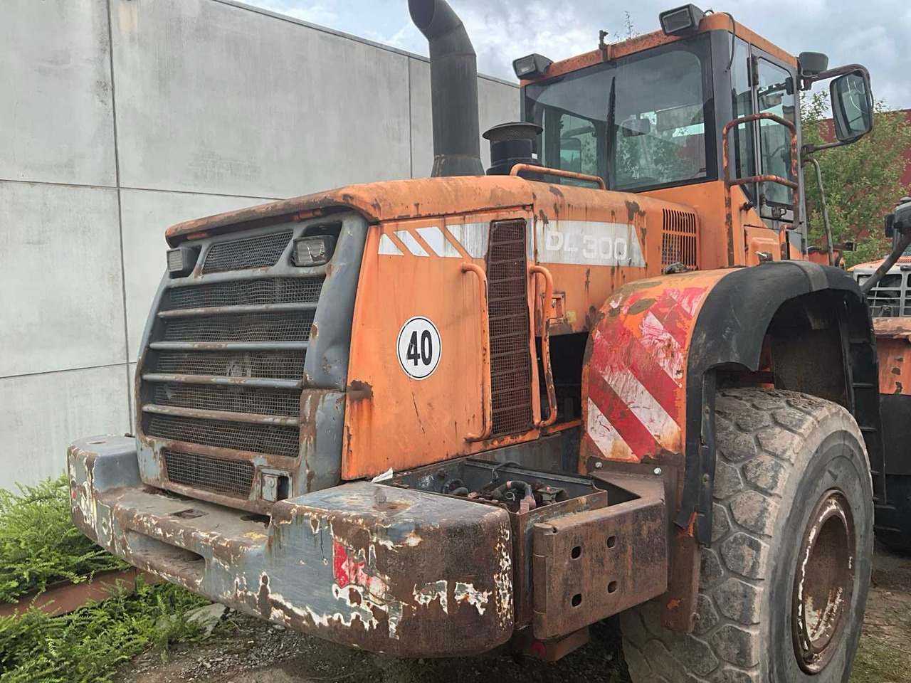 DOOSAN DL300 - Kolesni nakladalec: slika 4 DOOSAN DL300 - Kolesni nakladalec: slika 4