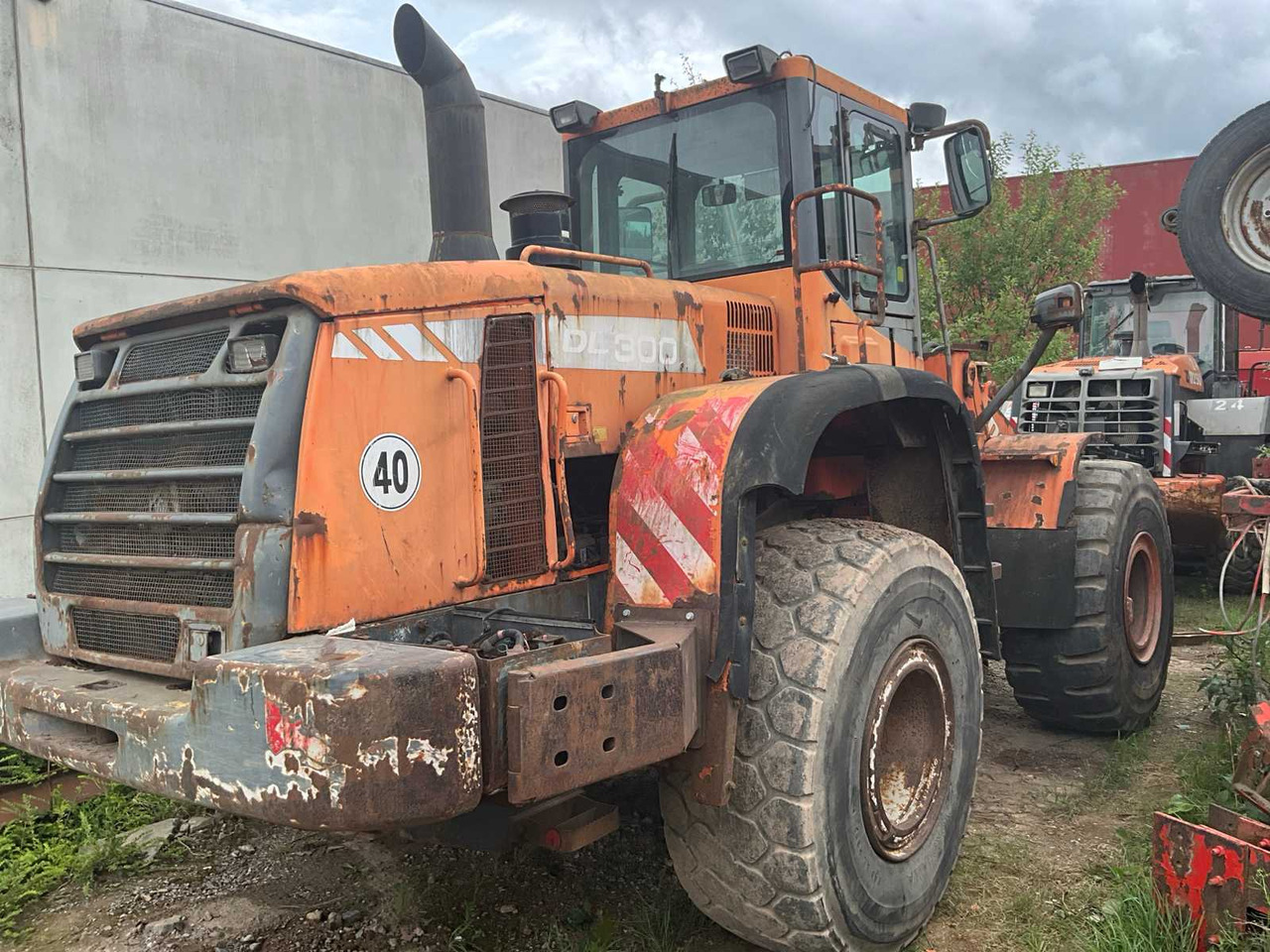 DOOSAN DL300 - Kolesni nakladalec: slika 2 DOOSAN DL300 - Kolesni nakladalec: slika 2
