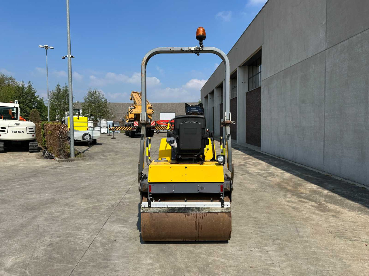 DYNAPAC CC1200 CC1200 - Cestni valjar: slika 5 DYNAPAC CC1200 CC1200 - Cestni valjar: slika 5