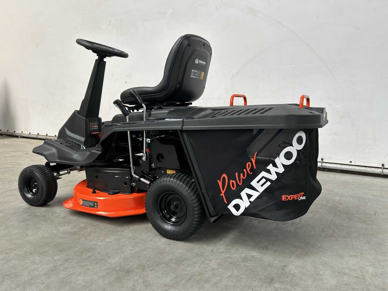 Daewoo DAXRM224 - Vrtna kosilnica: slika 4 Daewoo DAXRM224 - Vrtna kosilnica: slika 4