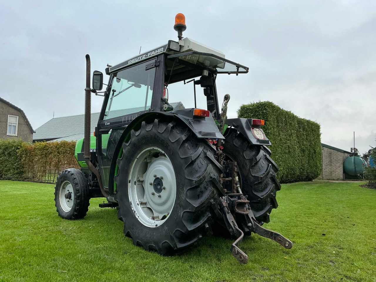 Deutz DX 3.70F - Mini traktor: slika 3 Deutz DX 3.70F - Mini traktor: slika 3