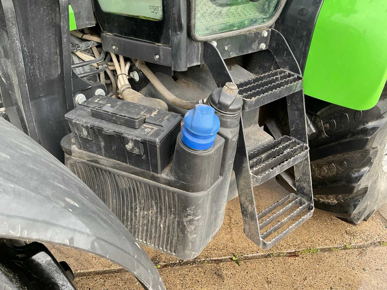 Traktor Deutz-Fahr 2024 DEUTZ-FAHR 6135C RV SHIFT FOUR WHEEL DRIVE FARM TRACTOR: slika 16