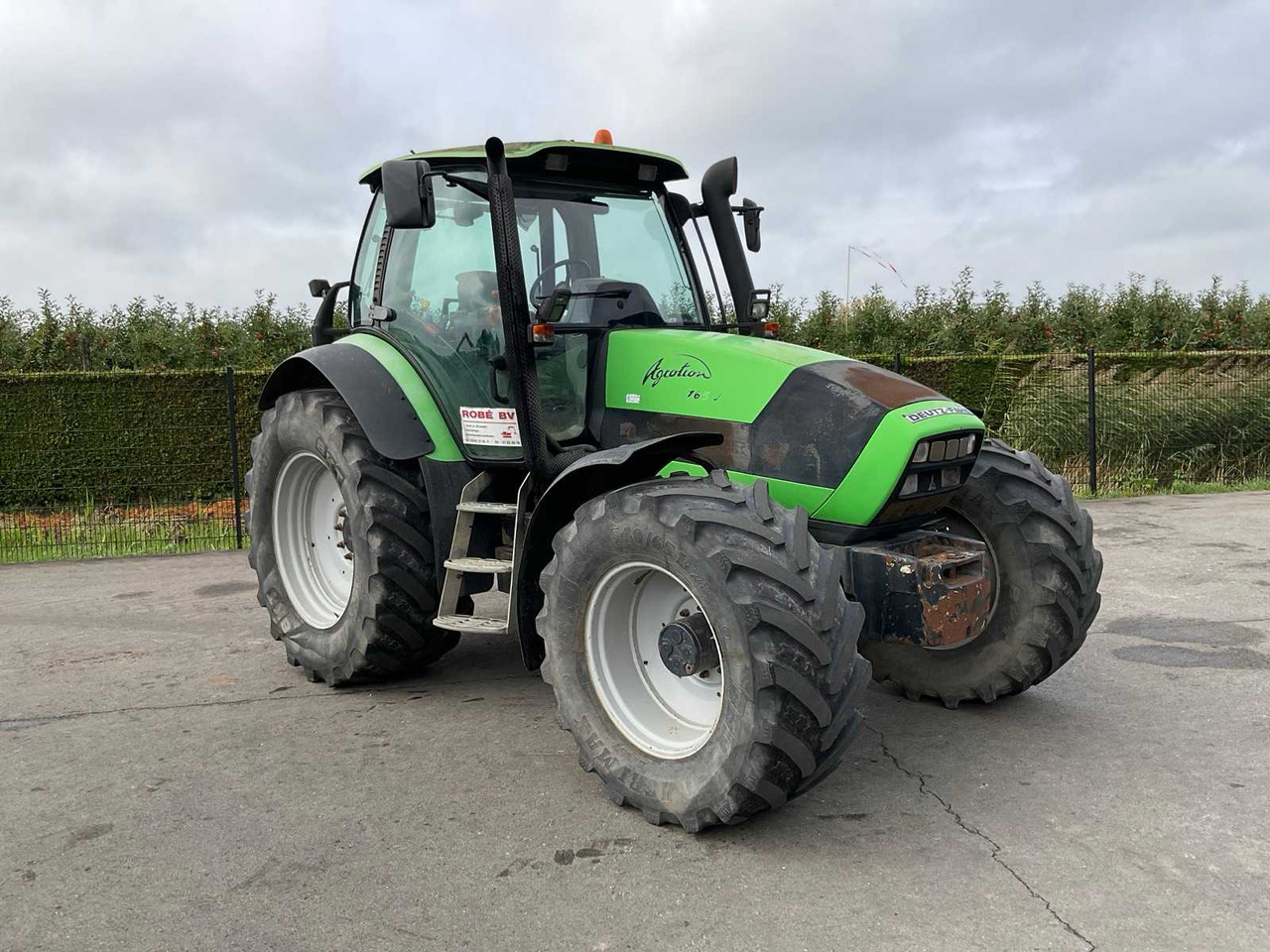 Deutz-Fahr Agrotron 165.7 - Traktor: slika 1 Deutz-Fahr Agrotron 165.7 - Traktor: slika 1