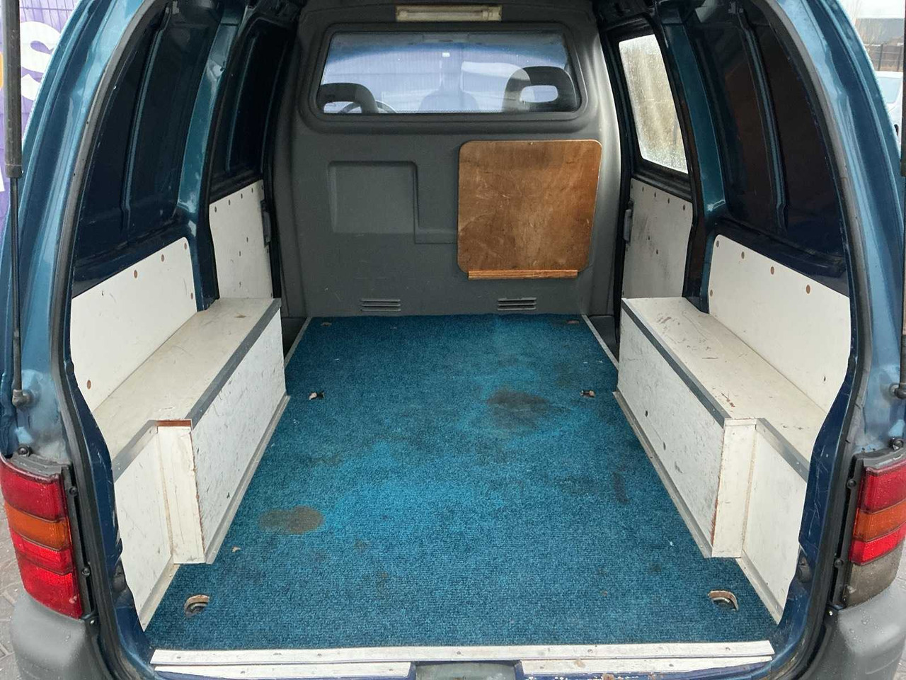 2001 - NISSAN - VANETTE - 2.3 E BASE - COMMERCIAL VEHICLE - Dostavno vozilo: slika 5 2001 - NISSAN - VANETTE - 2.3 E BASE - COMMERCIAL VEHICLE - Dostavno vozilo: slika 5