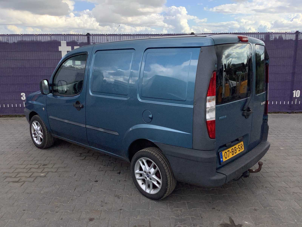 2002 - FIAT - DOBLÒ - 1.9 JTD - COMMERCIAL VEHICLE - Dostavno vozilo: slika 3 2002 - FIAT - DOBLÒ - 1.9 JTD - COMMERCIAL VEHICLE - Dostavno vozilo: slika 3