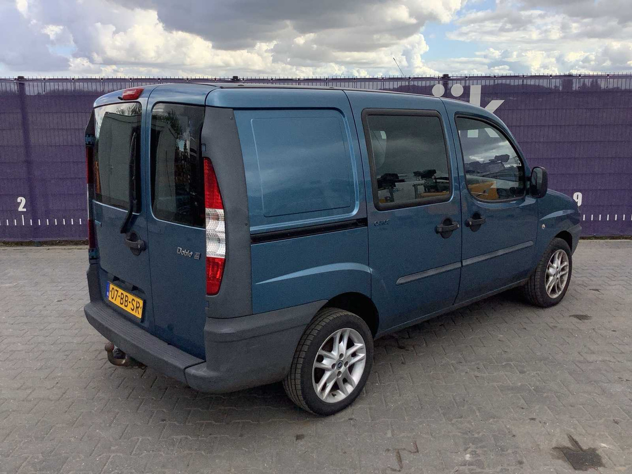 2002 - FIAT - DOBLÒ - 1.9 JTD - COMMERCIAL VEHICLE - Dostavno vozilo: slika 4 2002 - FIAT - DOBLÒ - 1.9 JTD - COMMERCIAL VEHICLE - Dostavno vozilo: slika 4