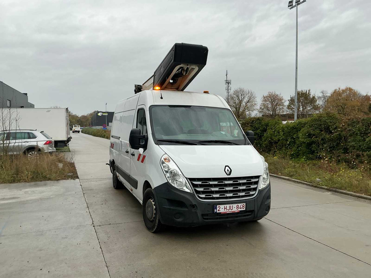 2013 RENAULT MASTER LIGHT TRUCK WITH AERIAL WORK PLATFORM - Dostavno vozilo: slika 3 2013 RENAULT MASTER LIGHT TRUCK WITH AERIAL WORK PLATFORM - Dostavno vozilo: slika 3