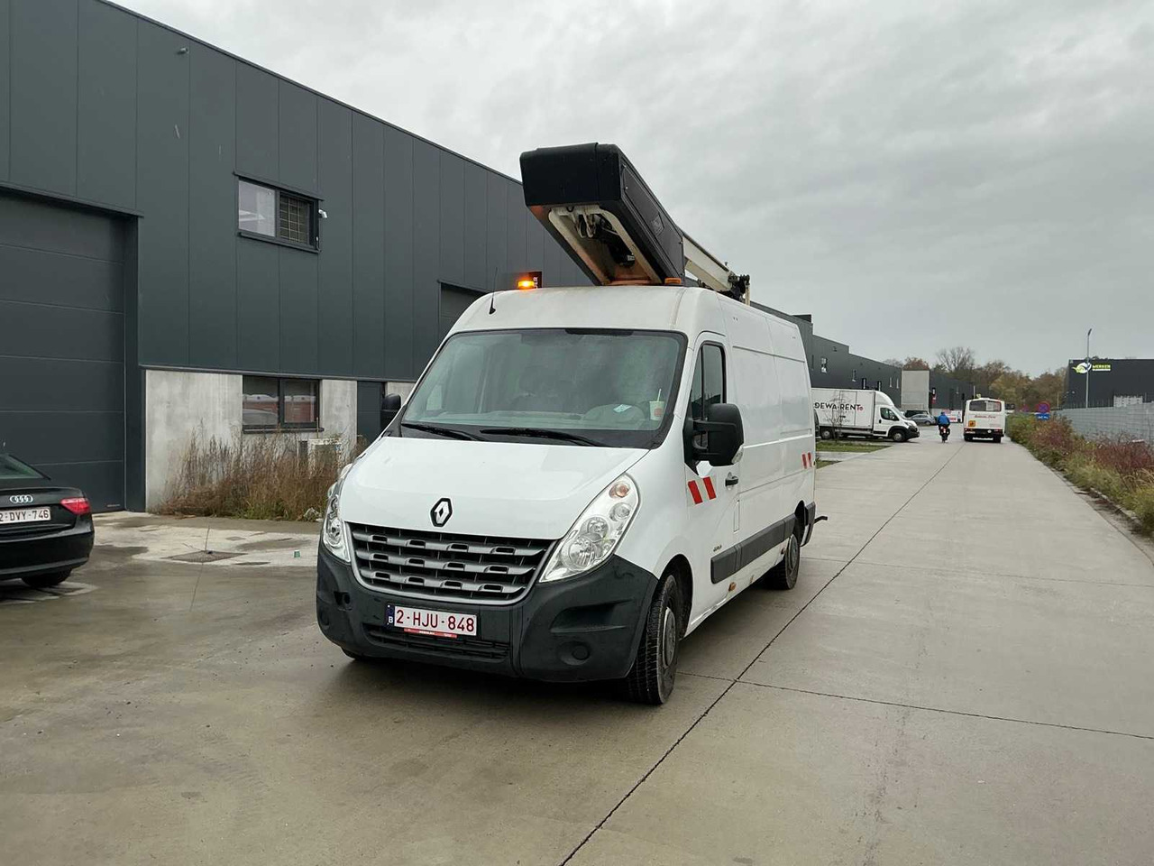 2013 RENAULT MASTER LIGHT TRUCK WITH AERIAL WORK PLATFORM - Dostavno vozilo: slika 1 2013 RENAULT MASTER LIGHT TRUCK WITH AERIAL WORK PLATFORM - Dostavno vozilo: slika 1
