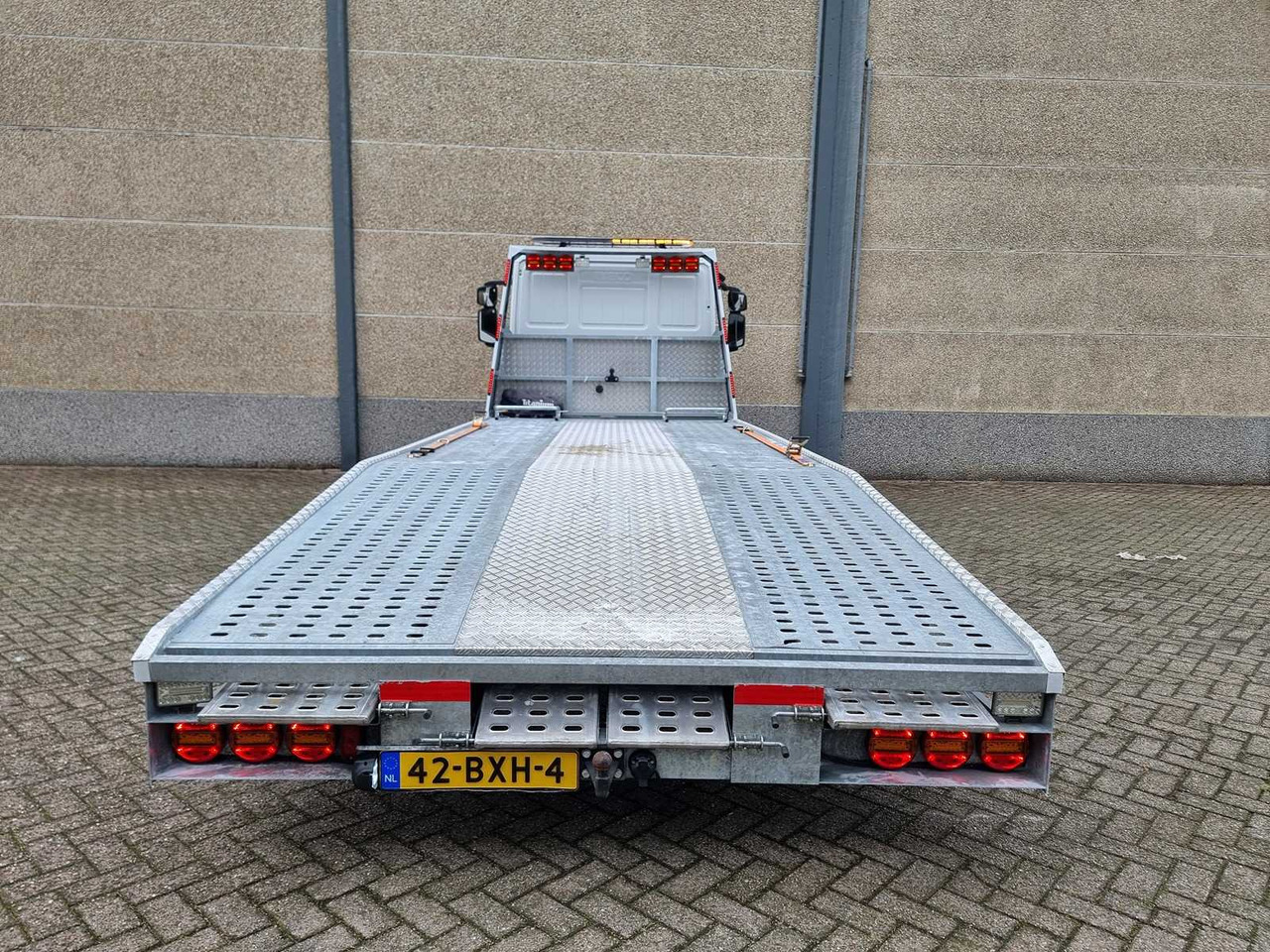 2015 IVECO EUROCARGO 80 E6 80E19 RAMP / TRUCK - Dostavno vozilo: slika 5 2015 IVECO EUROCARGO 80 E6 80E19 RAMP / TRUCK - Dostavno vozilo: slika 5