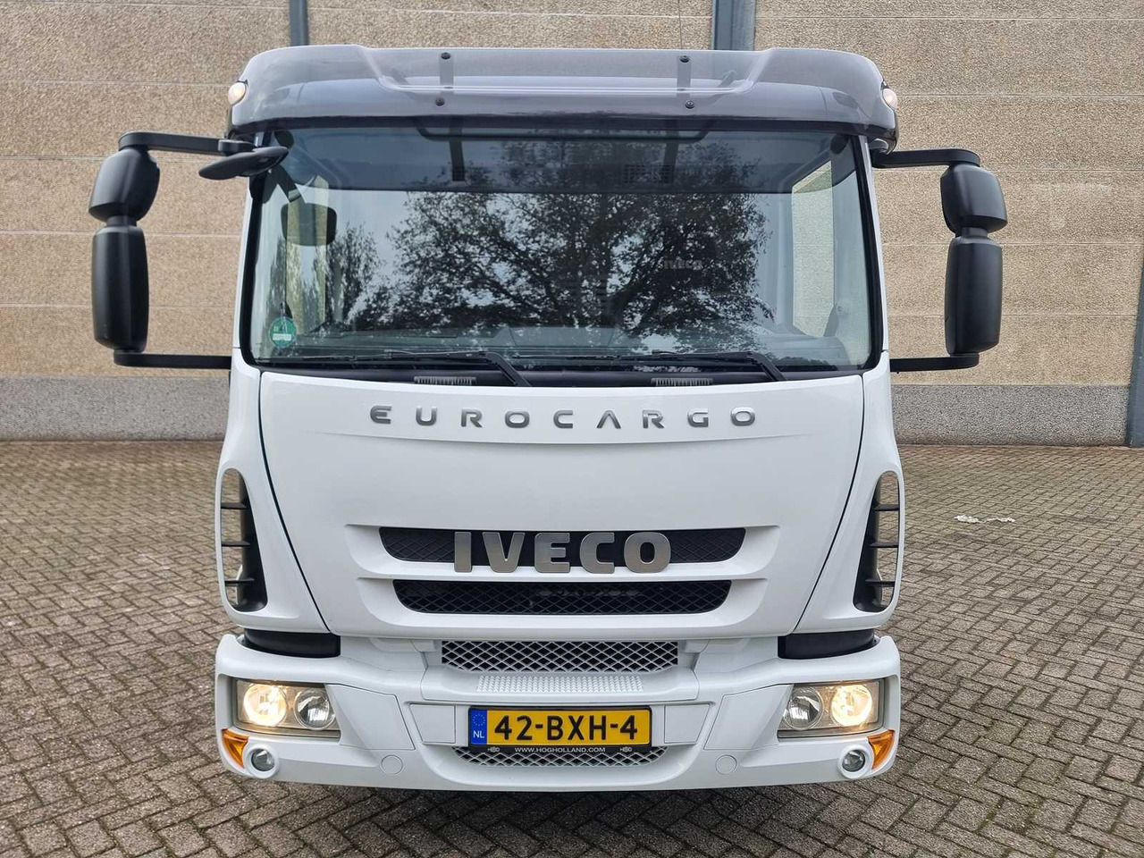 2015 IVECO EUROCARGO 80 E6 80E19 RAMP / TRUCK - Dostavno vozilo: slika 2 2015 IVECO EUROCARGO 80 E6 80E19 RAMP / TRUCK - Dostavno vozilo: slika 2