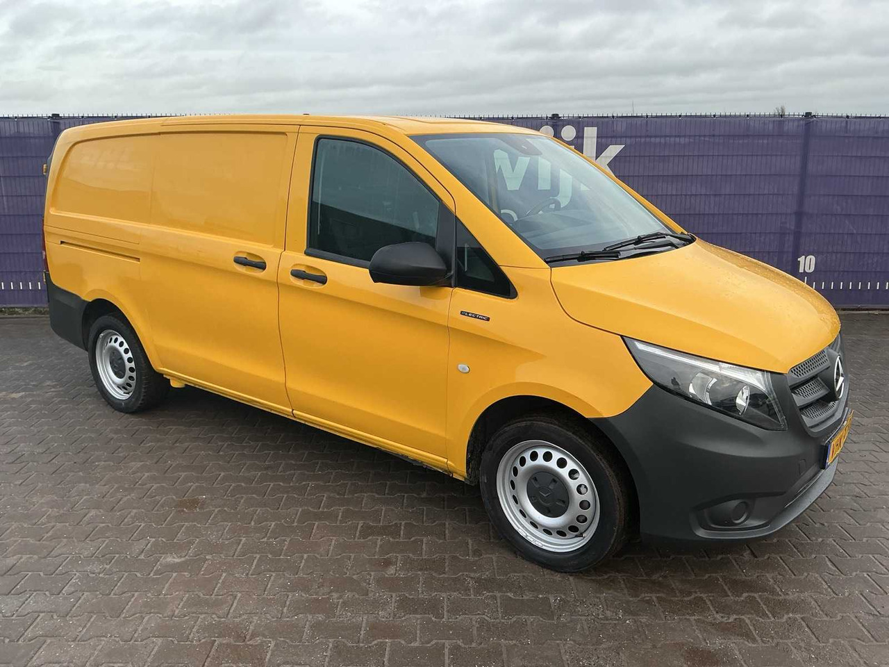 2020 - MERCEDES-BENZ - EVITO - EVITO LONG 41KWH - COMMERCIAL VEHICLE - Dostavno vozilo: slika 2 2020 - MERCEDES-BENZ - EVITO - EVITO LONG 41KWH - COMMERCIAL VEHICLE - Dostavno vozilo: slika 2