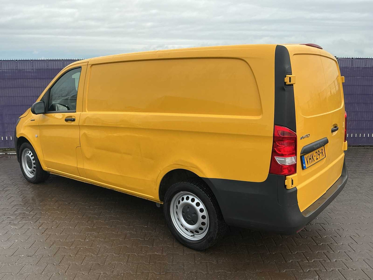 2020 - MERCEDES-BENZ - EVITO - EVITO LONG 41KWH - COMMERCIAL VEHICLE - Dostavno vozilo: slika 3 2020 - MERCEDES-BENZ - EVITO - EVITO LONG 41KWH - COMMERCIAL VEHICLE - Dostavno vozilo: slika 3