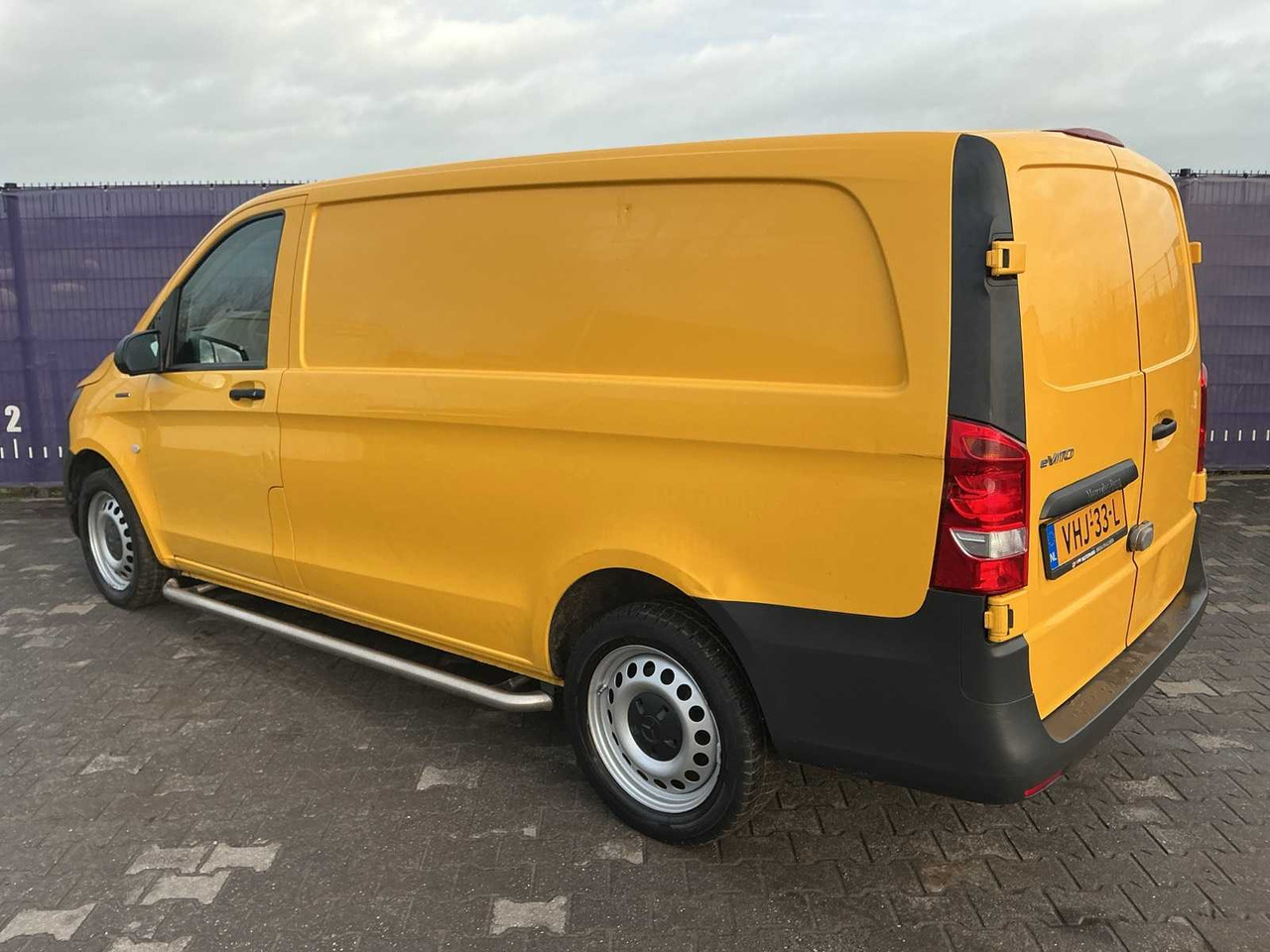 2020 - MERCEDES-BENZ - EVITO - EVITO LONG 41KWH - COMMERCIAL VEHICLE - Dostavno vozilo: slika 3 2020 - MERCEDES-BENZ - EVITO - EVITO LONG 41KWH - COMMERCIAL VEHICLE - Dostavno vozilo: slika 3