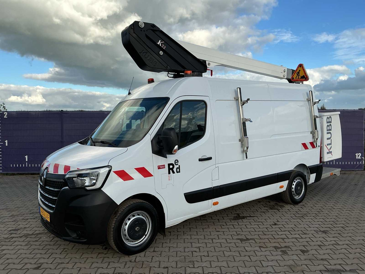 2020 - RENAULT - MASTER - T35 2.3 DCI L2H2 - COMMERCIAL VEHICLE/TRUCK-MOUNTED AERIAL PLATFORM 12.5M - Dostavno vozilo: slika 1 2020 - RENAULT - MASTER - T35 2.3 DCI L2H2 - COMMERCIAL VEHICLE/TRUCK-MOUNTED AERIAL PLATFORM 12.5M - Dostavno vozilo: slika 1