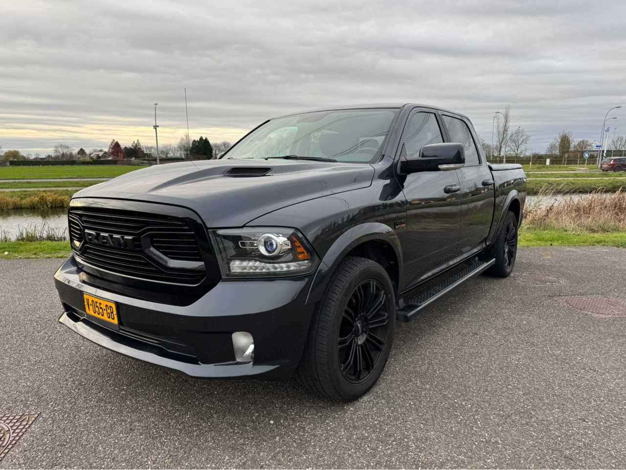DODGE - RAM 1500 SPORT - 5.7 V8 QC - COMMERCIAL VEHICLE - Dostavno vozilo: slika 3 DODGE - RAM 1500 SPORT - 5.7 V8 QC - COMMERCIAL VEHICLE - Dostavno vozilo: slika 3