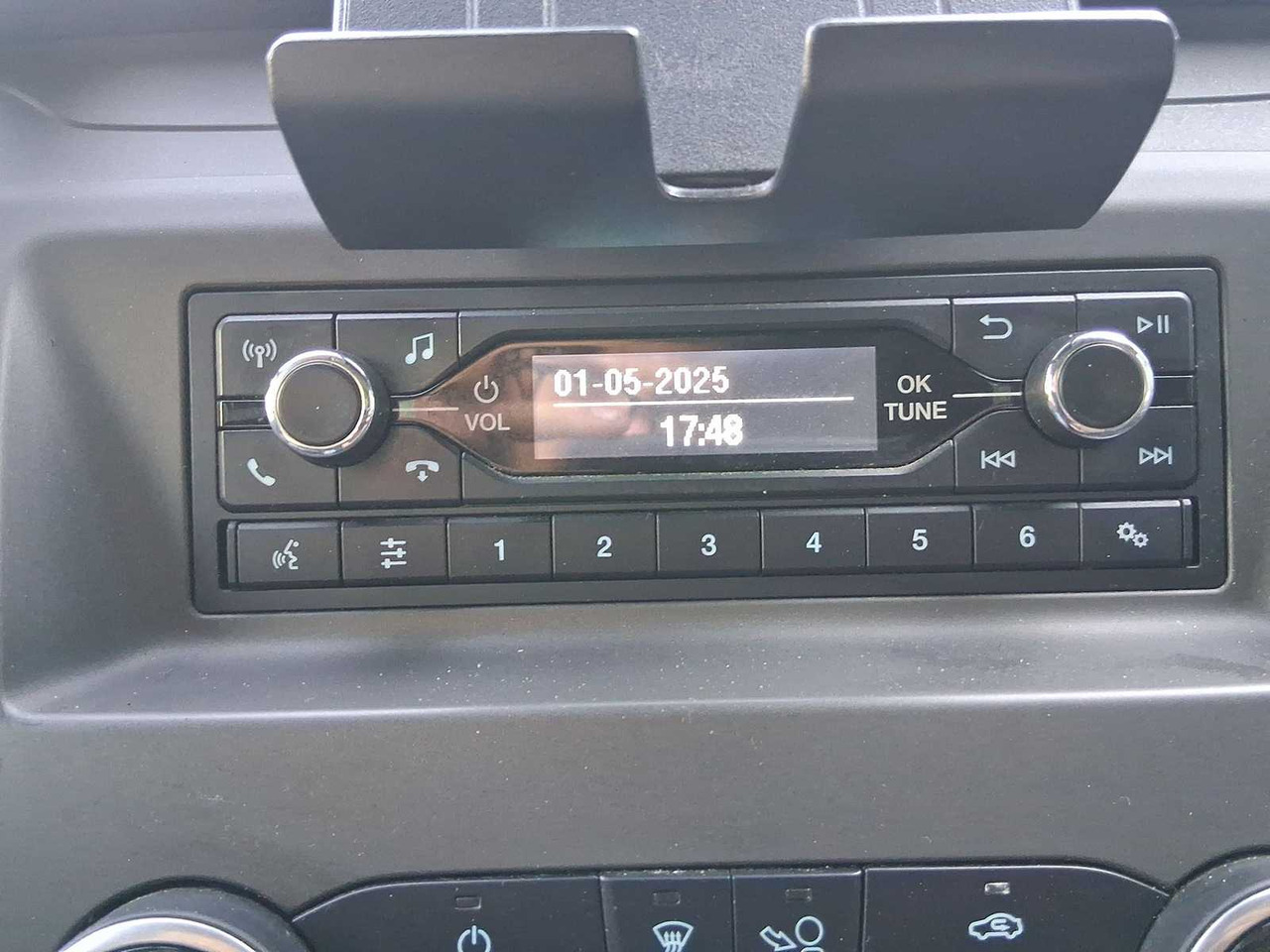 Dostavno vozilo FORD TRANSIT 350 2.0 TDCI L4H1 TREND VAN | VHV-11-T: slika 20 Dostavno vozilo FORD TRANSIT 350 2.0 TDCI L4H1 TREND VAN | VHV-11-T: slika 20