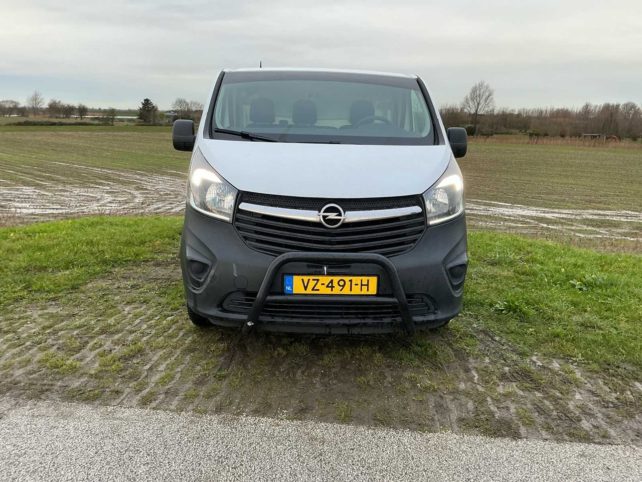 OPEL VIVARO 1.6 CDTI L2H1 DCSPEC COMMERCIAL VEHICLE - Dostavno vozilo: slika 2 OPEL VIVARO 1.6 CDTI L2H1 DCSPEC COMMERCIAL VEHICLE - Dostavno vozilo: slika 2