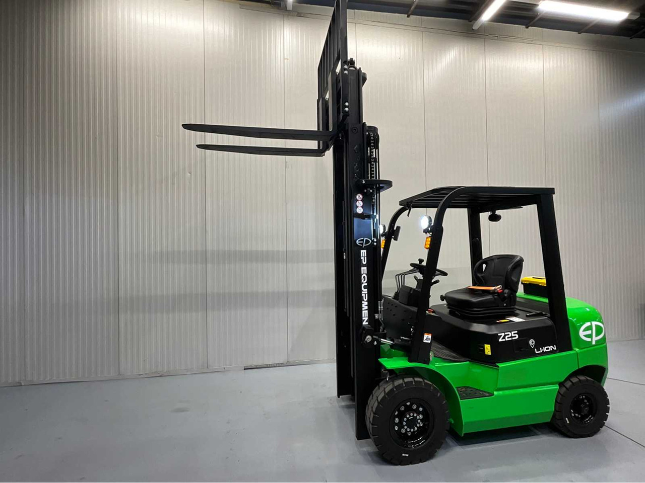 Viličar EP - EFXZ-251 - 4.8 METER TRIPLEX - FREE-LIFT - SIDE-SHIFT - 2500 KG FORKLIFT - 280AH LI-ION BATTERY: slika 11