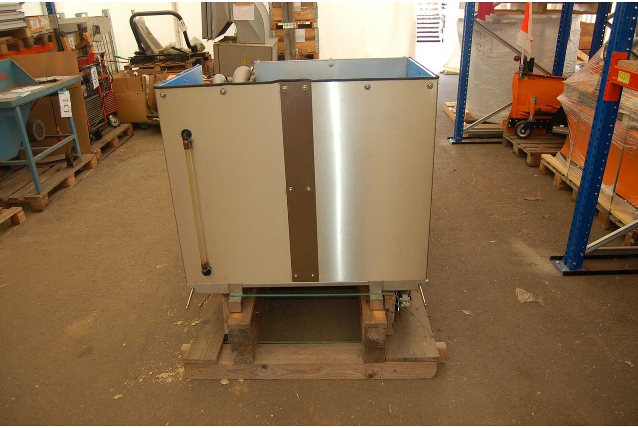 Ecotech XF4-4RZP - Posipalnik peska/ Soli: slika 4 Ecotech XF4-4RZP - Posipalnik peska/ Soli: slika 4